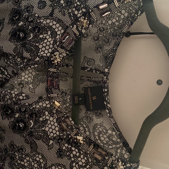 Worthington {large} women’s top. Black/gray white print - Picture 3 of 3